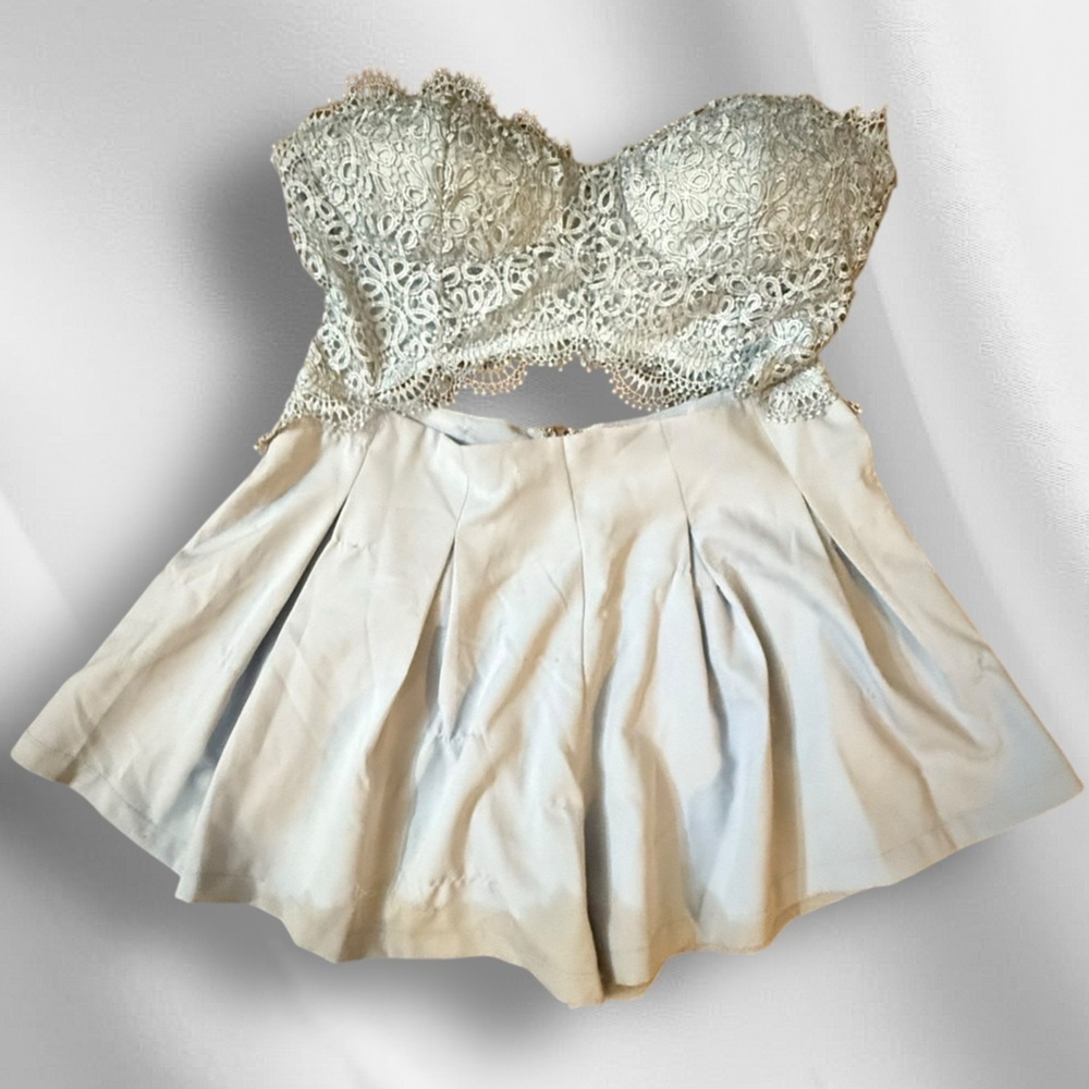 L'Atiste Strapless Lace‎ Bustier Shorts Romper nwt